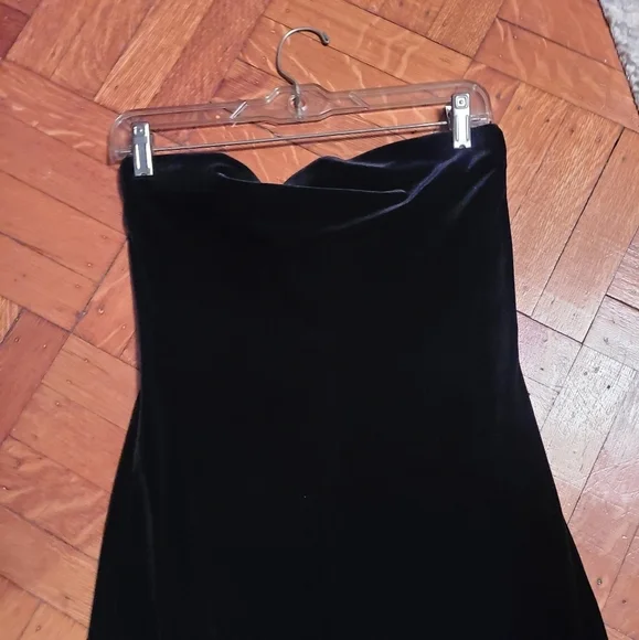 Arden B, Velvet vintage strapless dress - Picture 7 of 8